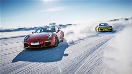 Cool as ice – Porsche Snow Force 2016