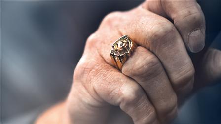 A ring in the shape of the Nürburgring circuit