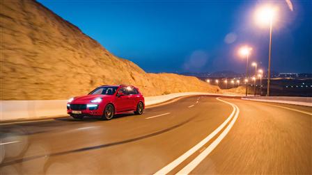 Cayenne GTS, United Arab Emirates