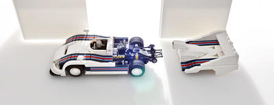 Porsche - Magic with Plastic, One Brick at a Time